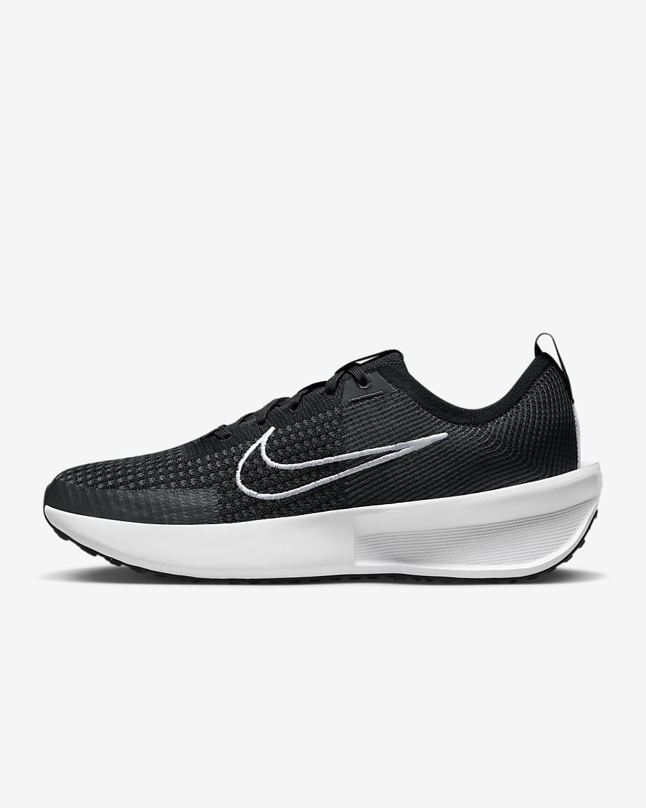 Tenis de correr en pavimento para hombre Nike Interact Run. Nike